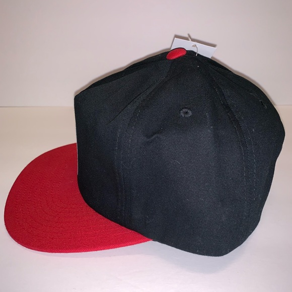 NWT Vans x Chima Snap Back Hat Red and Black - Picture 3 of 8